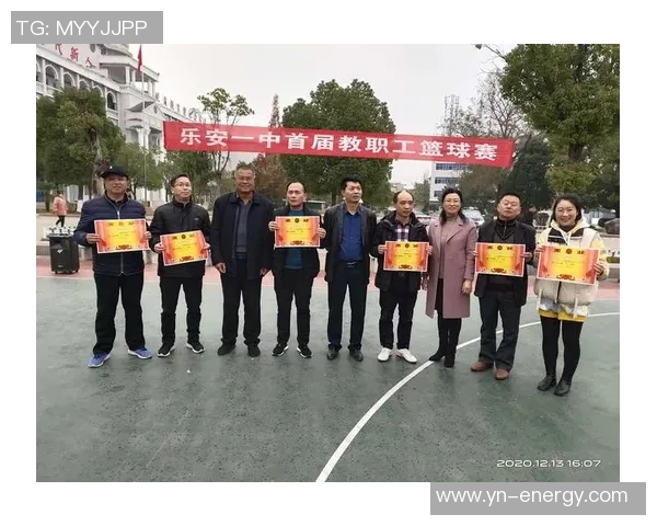 哈林篮球队：奋勇拼搏展现团队精神与青春风采的传奇之路