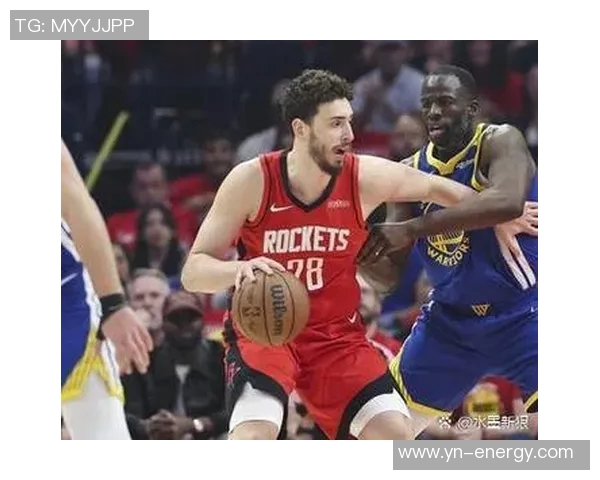 休斯顿队与明尼苏达队员的精彩对决分析与战术探讨
