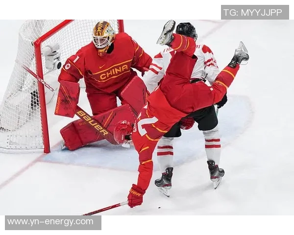 加拿大足球对阵中国队的精彩较量与战术分析