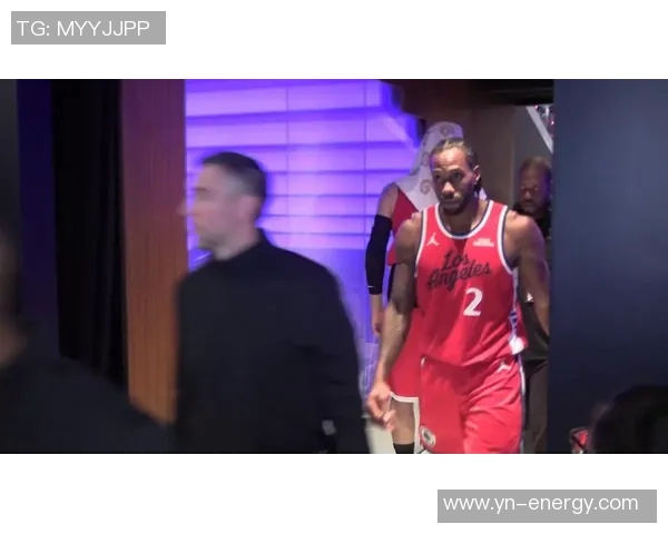 湖人对阵哈登精彩瞬间回顾与赛场亮点分析